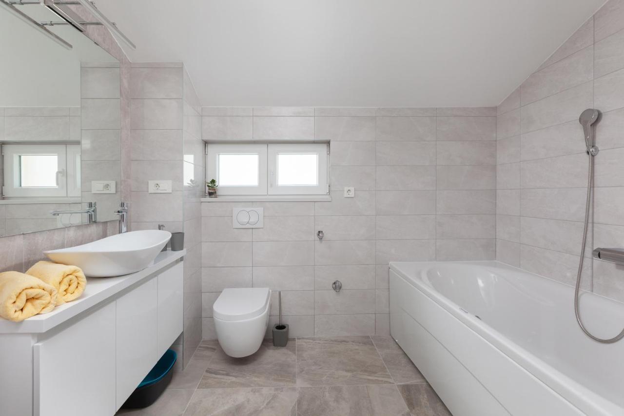 Apartments Galic Podgora Exterior photo